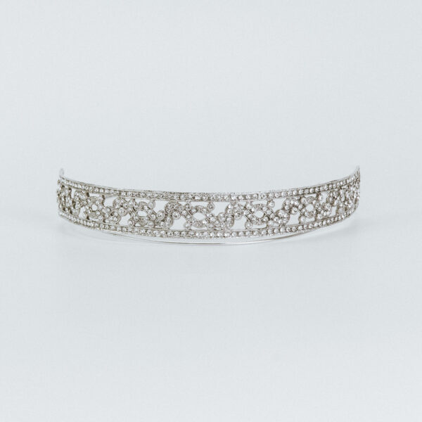 Tiara Granada